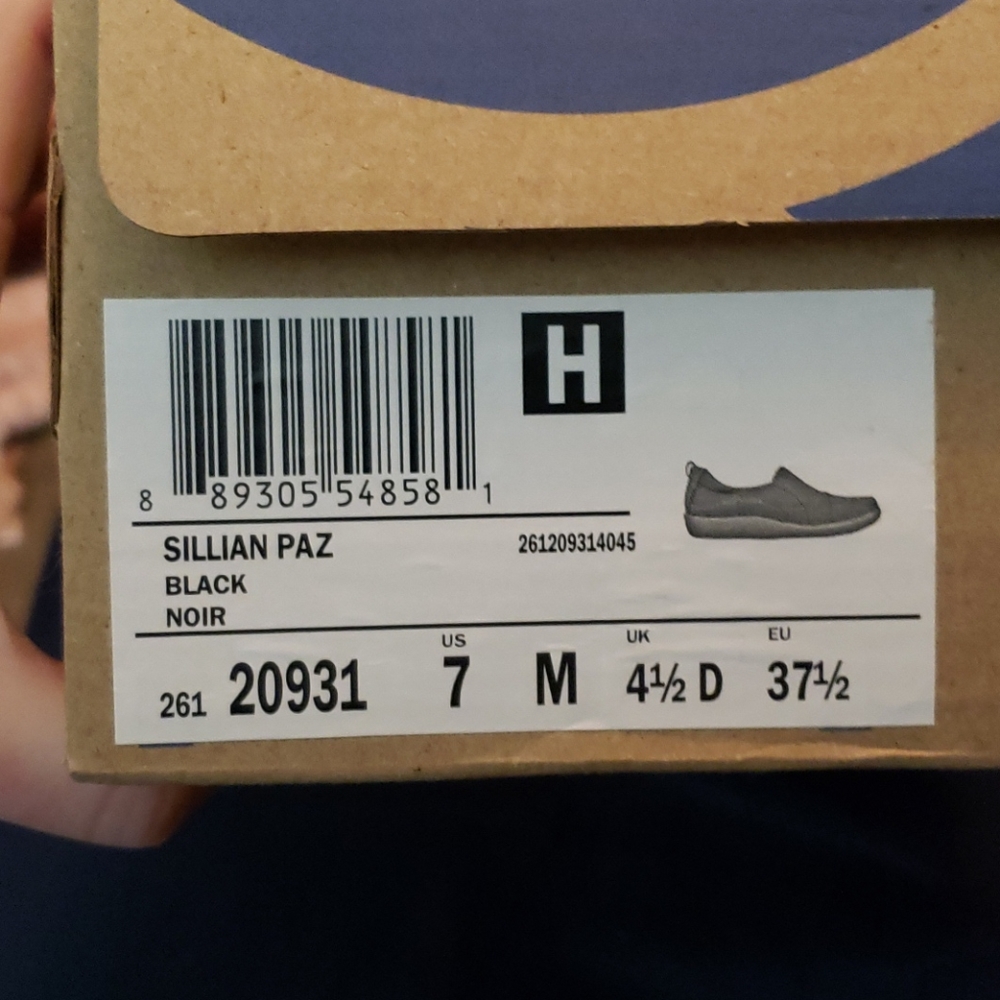 New Size 7 Cloudsteppers by Clark's